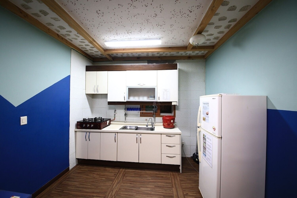 Room (H Windsor 4) photo 3