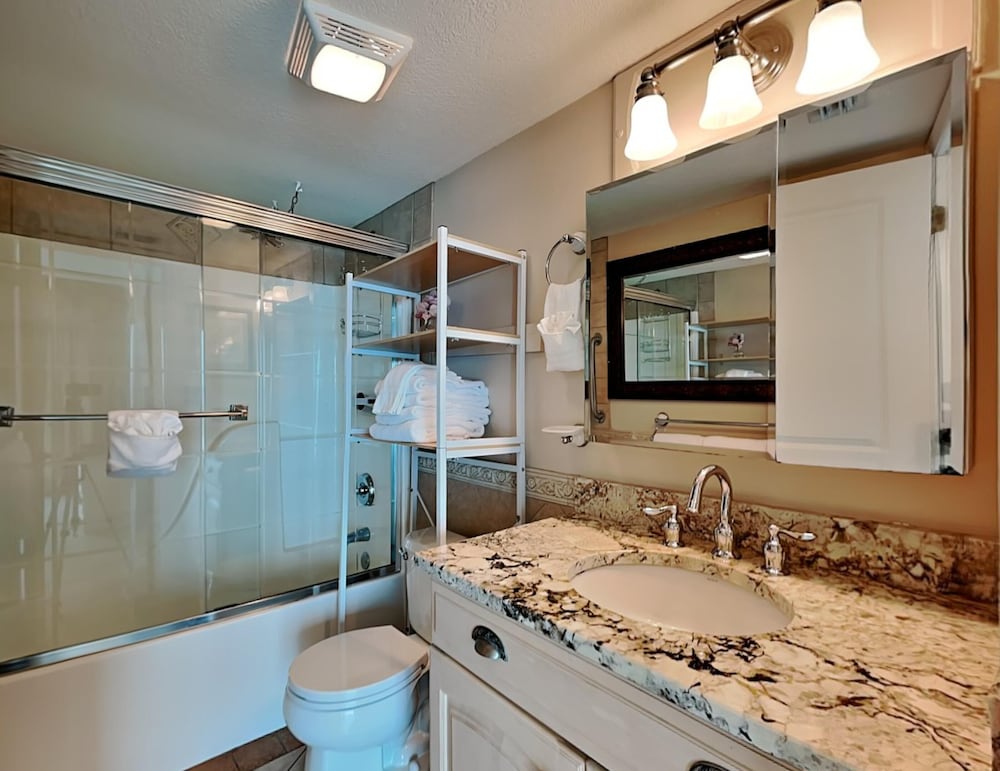 Condo, Multiple Beds, Balcony, Ocean View (#303 - No Pets) photo 2