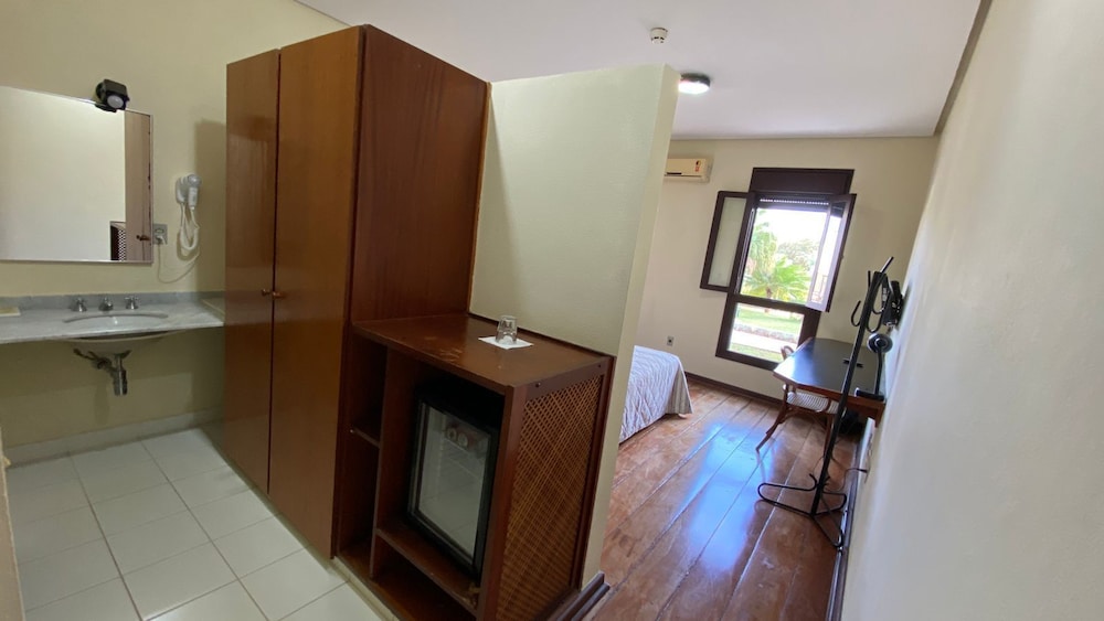Standard Room (TWIN STANDARD)