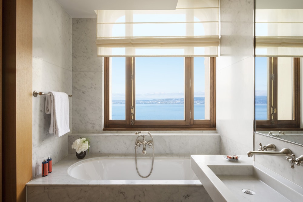 Room, Connecting Rooms, Lake View (Residence) Room, Connecting Rooms, Lake View (Residence)