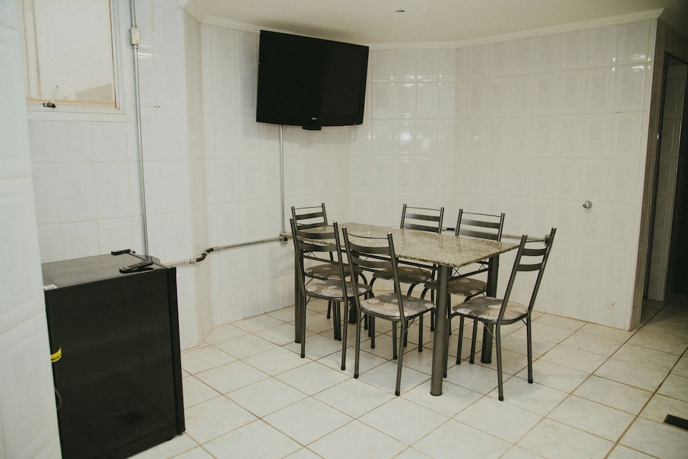 Economy Room - Photo 3