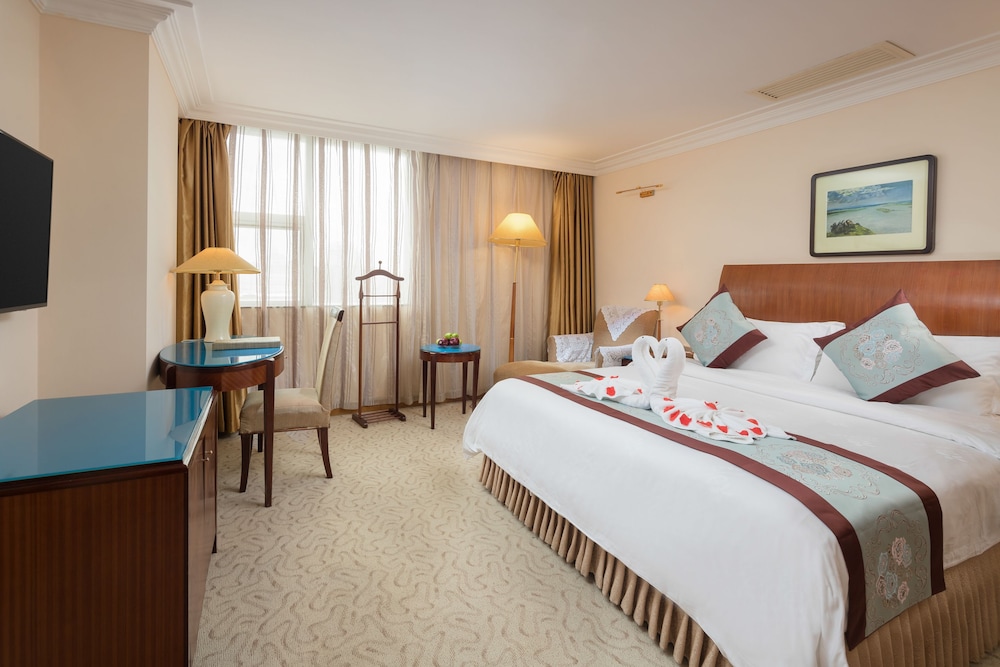 Deluxe Suite photo 1