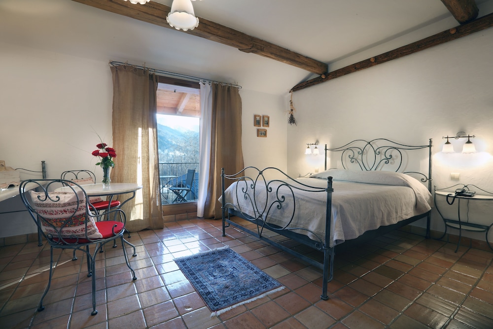 Superior Double Room, Mountain View (Alpage) photo 1