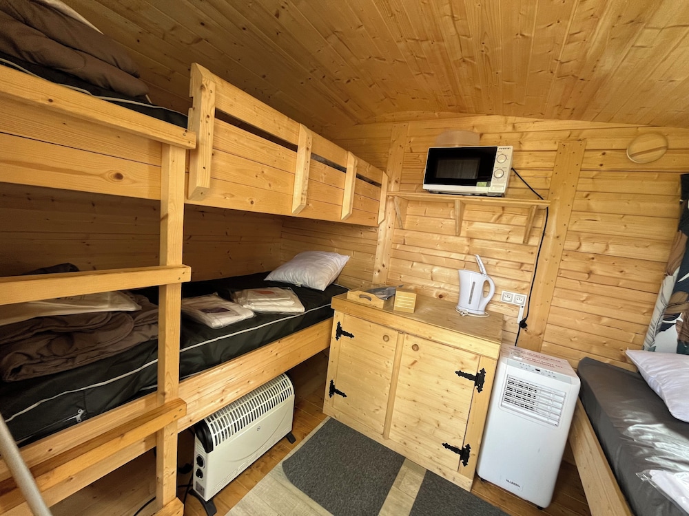 Cabin photo 2