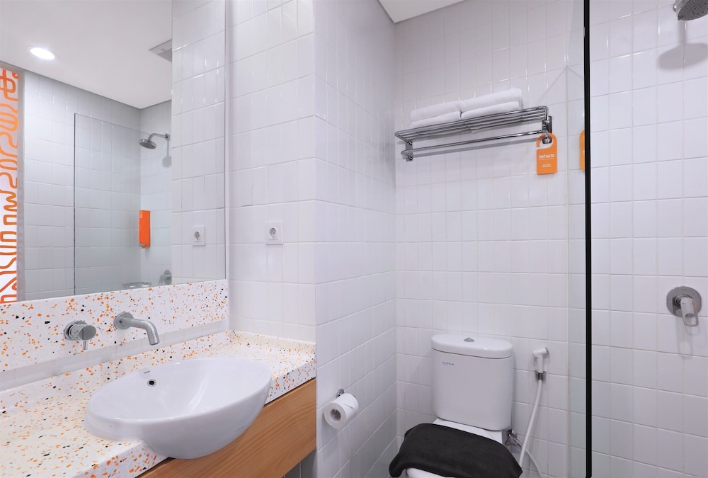 Superior Double Room, City View - Photo 3