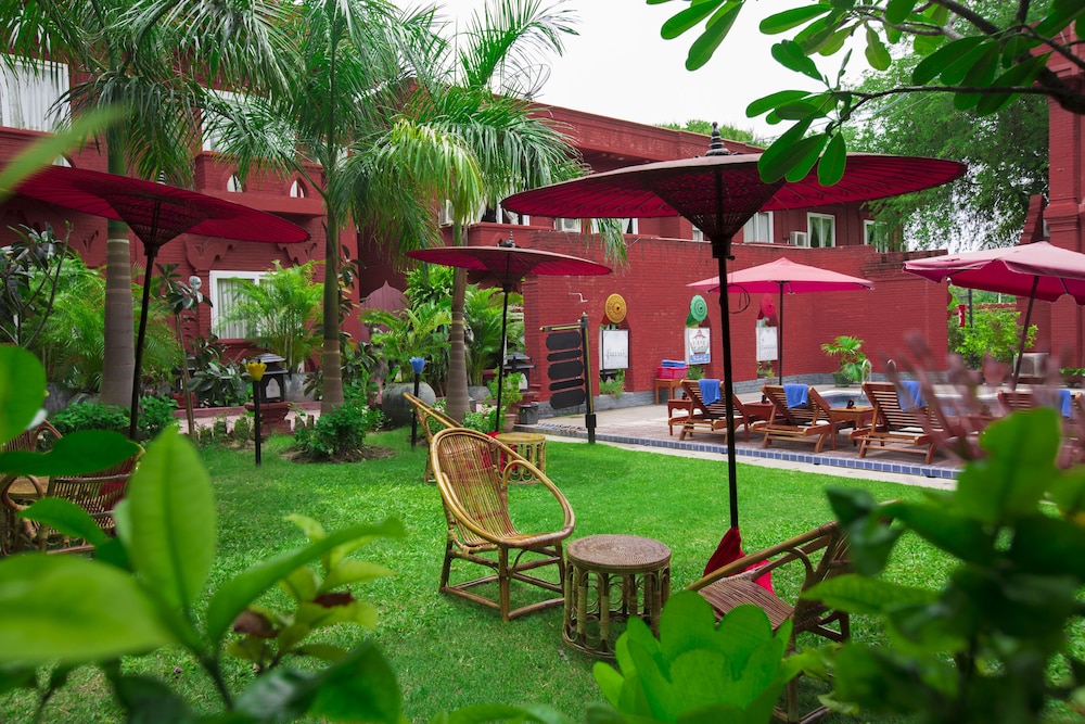 Superior Double or Twin Room, 1 Double or 2 Twin Beds, Garden View photo 2