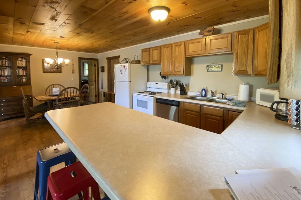 House (2 Bedrooms) photo 2