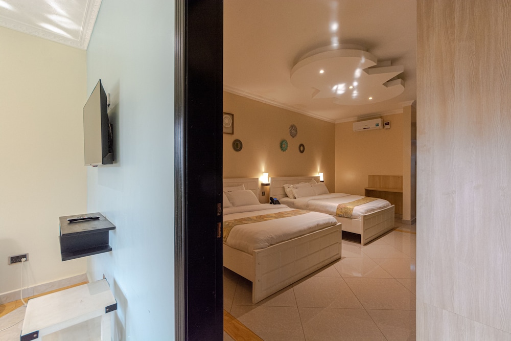 Standard Twin Room photo 1
