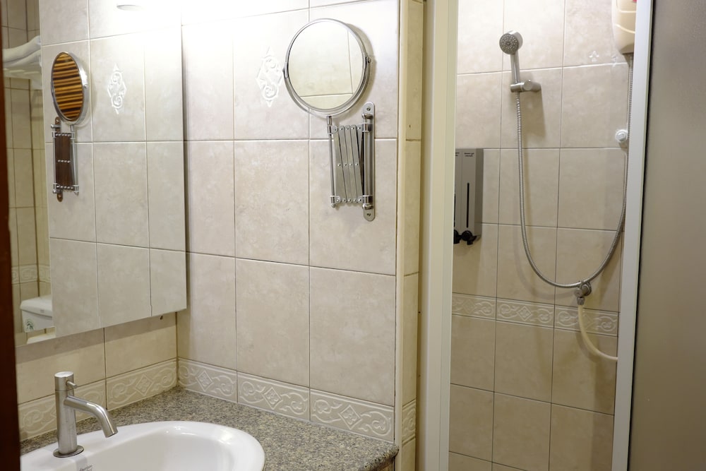 Superior Double Room, 2 Single Beds photo 2