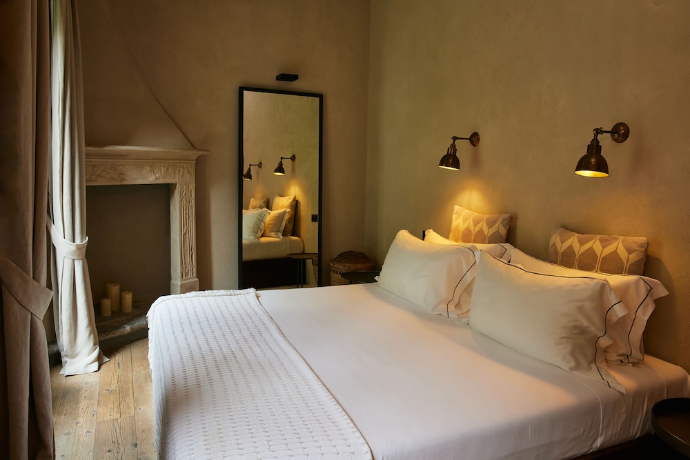 Deluxe Double Room, 1 King Bed, Garden View photo 1