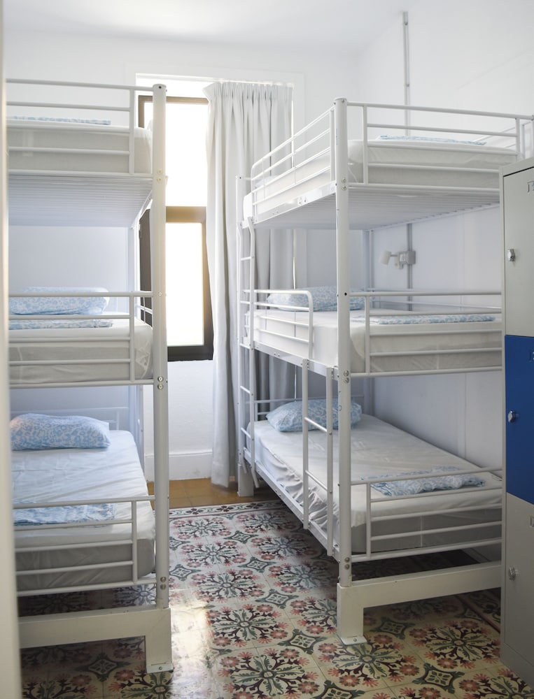 Standard Shared Dormitory, Mixed Dorm, Shared Bathroom