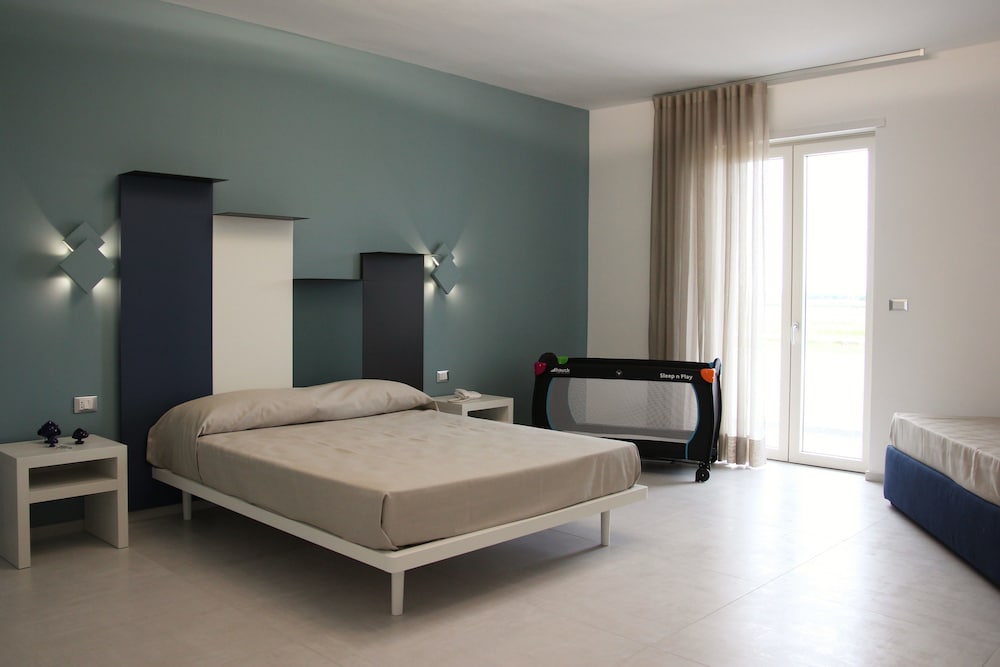 Studio Suite photo 2