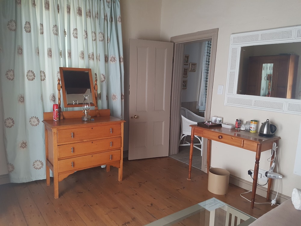 Standard Room photo 2