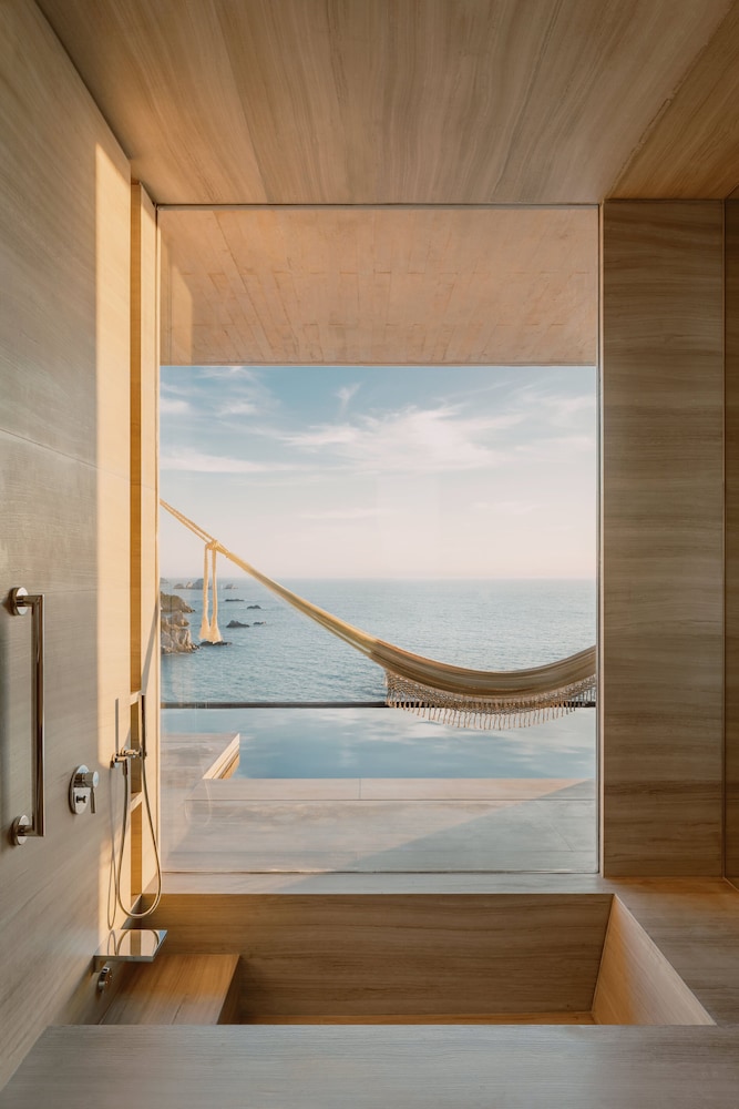 Panoramic Suite, 1 Bedroom (Cliffside, Infinity Pool) - Photo 2
