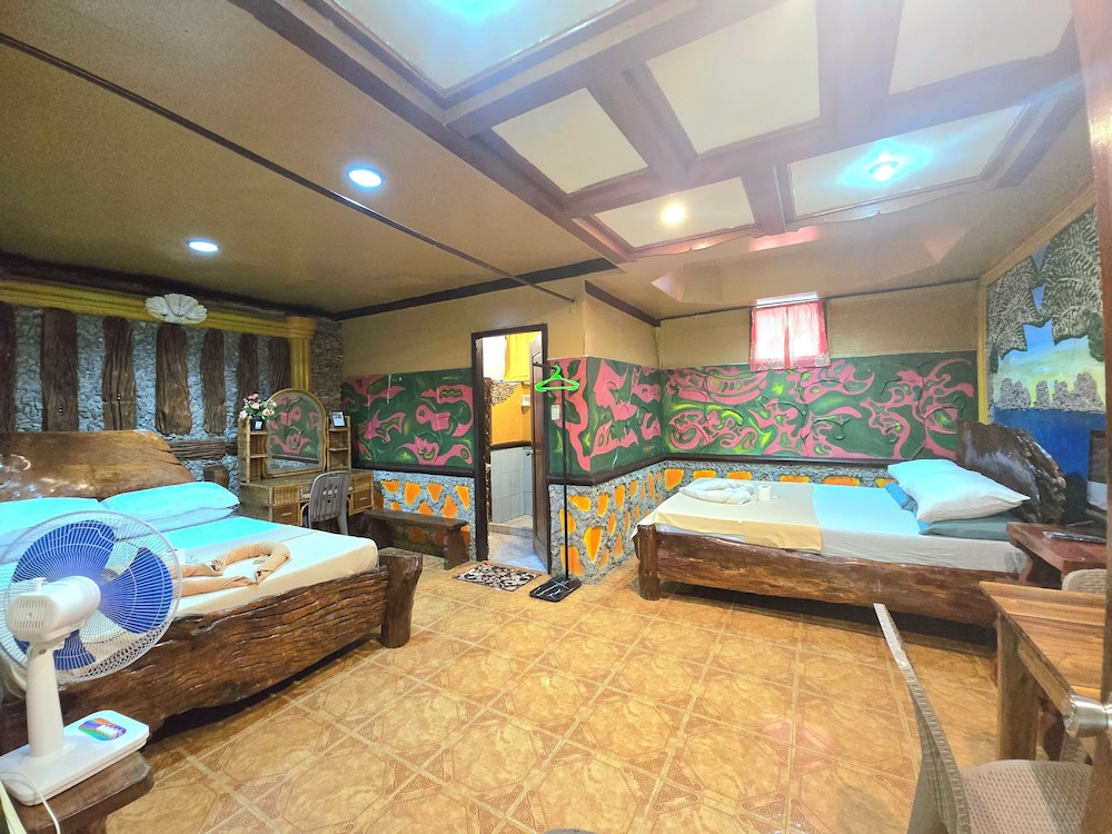 Family Quadruple Room, Patio, Garden View photo 3