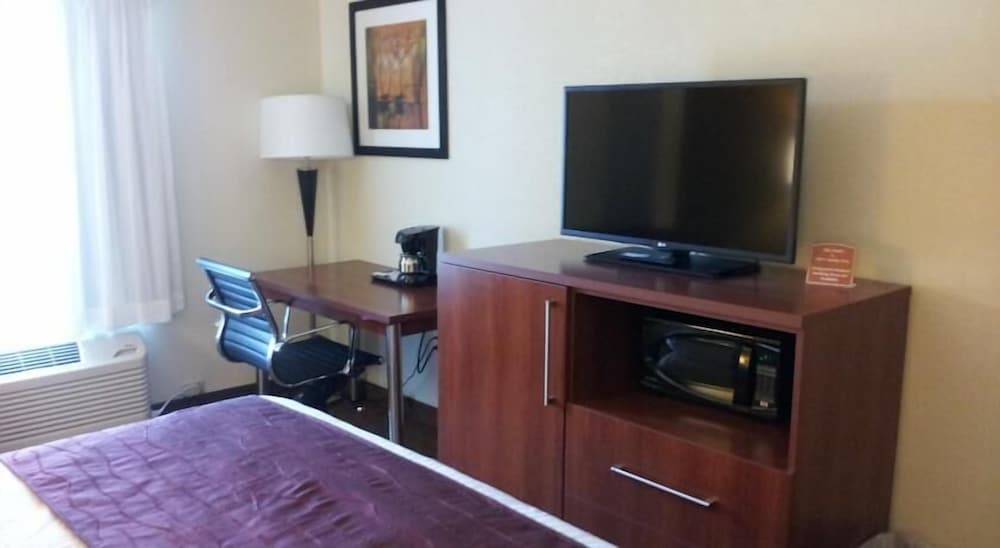 Room, 1 Queen Bed, Accessible, Non Smoking - Photo 2