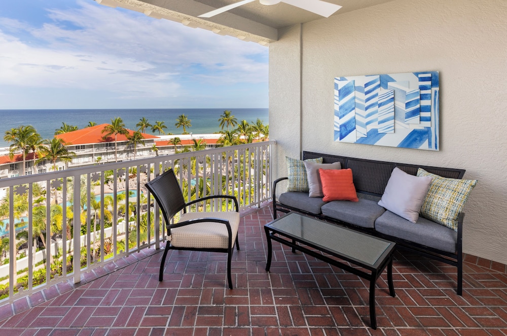 Junior Suite, 1 King Bed, Resort View - Photo 2