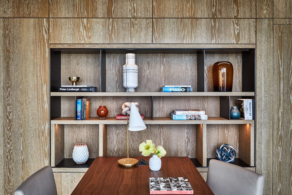 Penthouse (Conrad Penthouse)