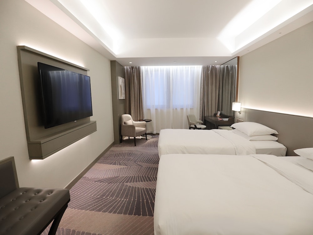 Twin Beds - Photo 3