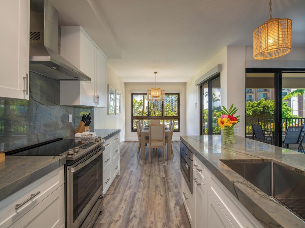 Condo (3 Bedrooms)