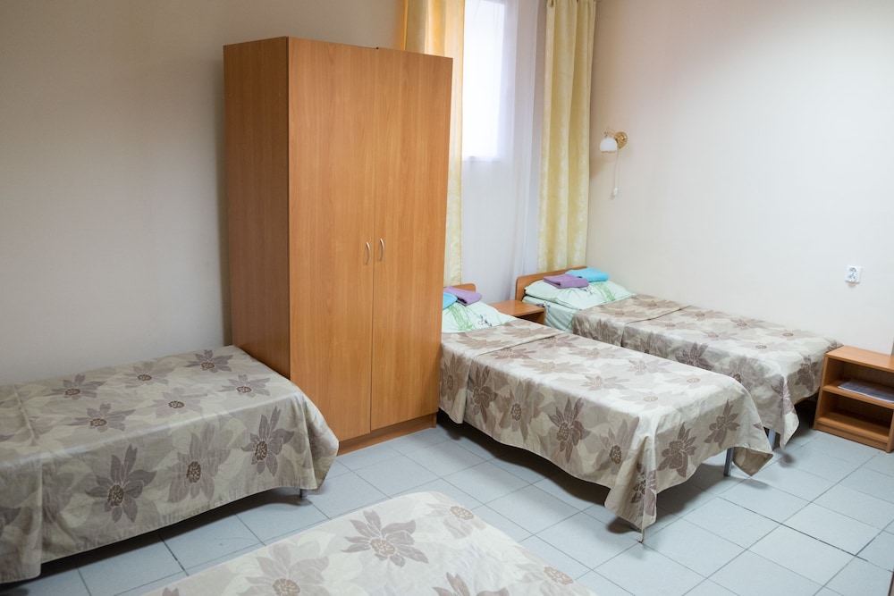 Room, Multiple Beds photo 3