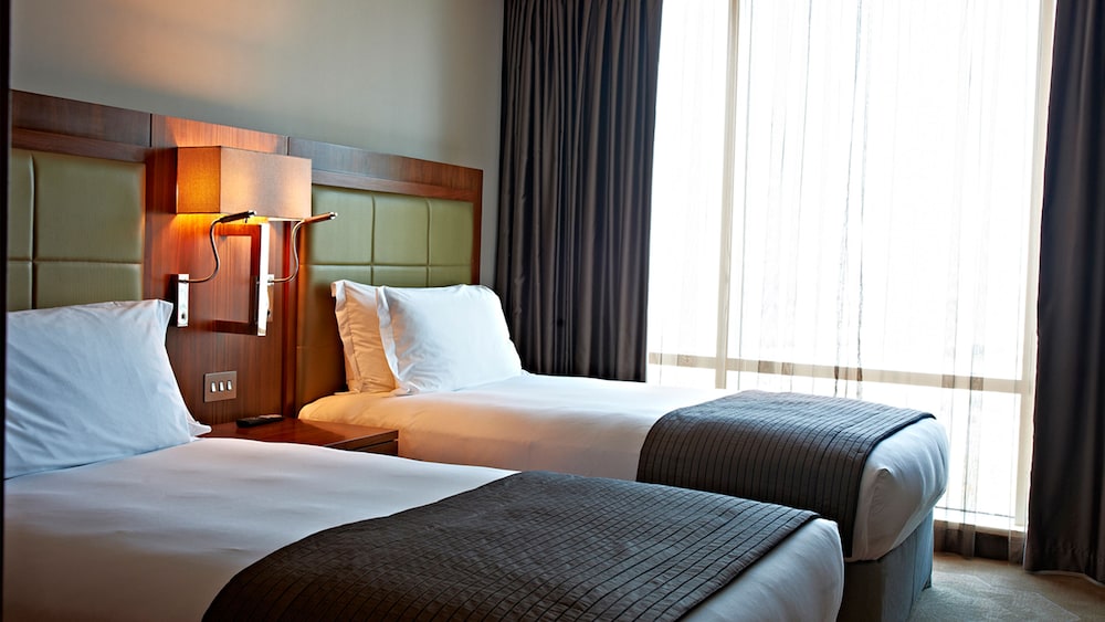 Classic Room (Upgraded) - Photo 5