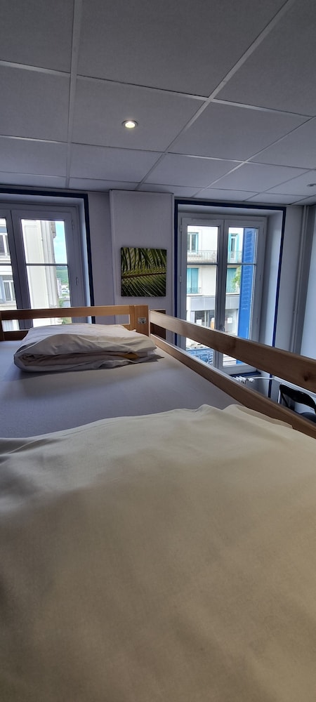 Shared Dormitory, Men Only, Non Smoking photo 1