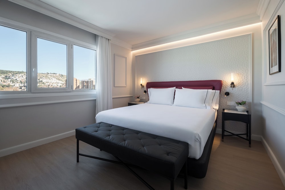 Habitación Doble (Vistas, 1 O 2 Camas)