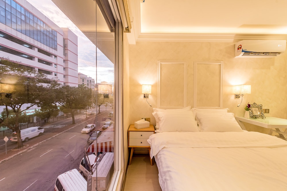 Deluxe Double Room (CJ 1) - Photo 2