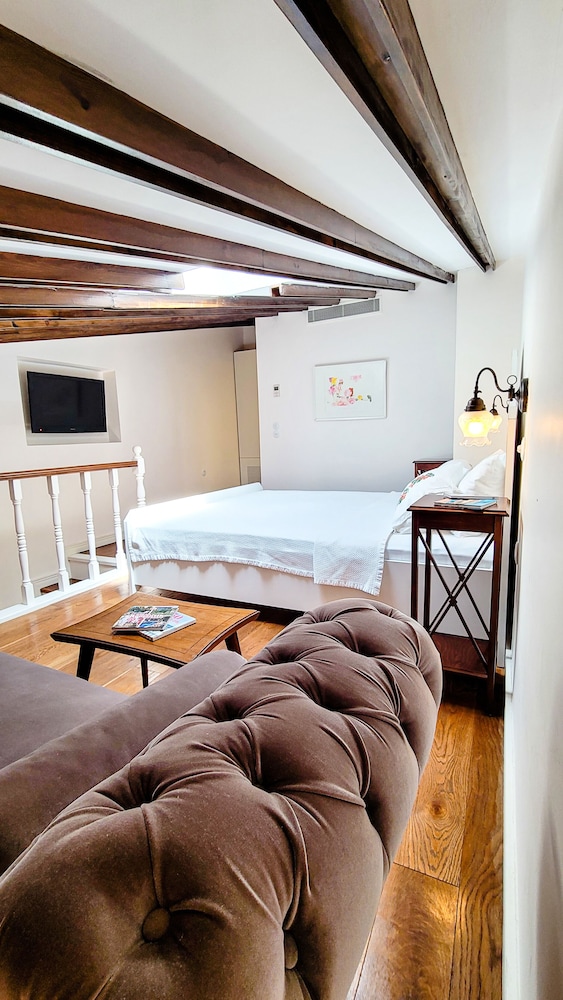 Business Suite