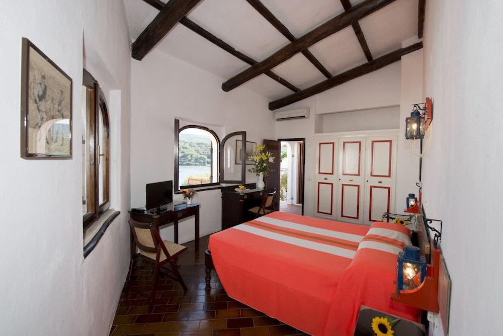 Standard Double Room - Photo 1