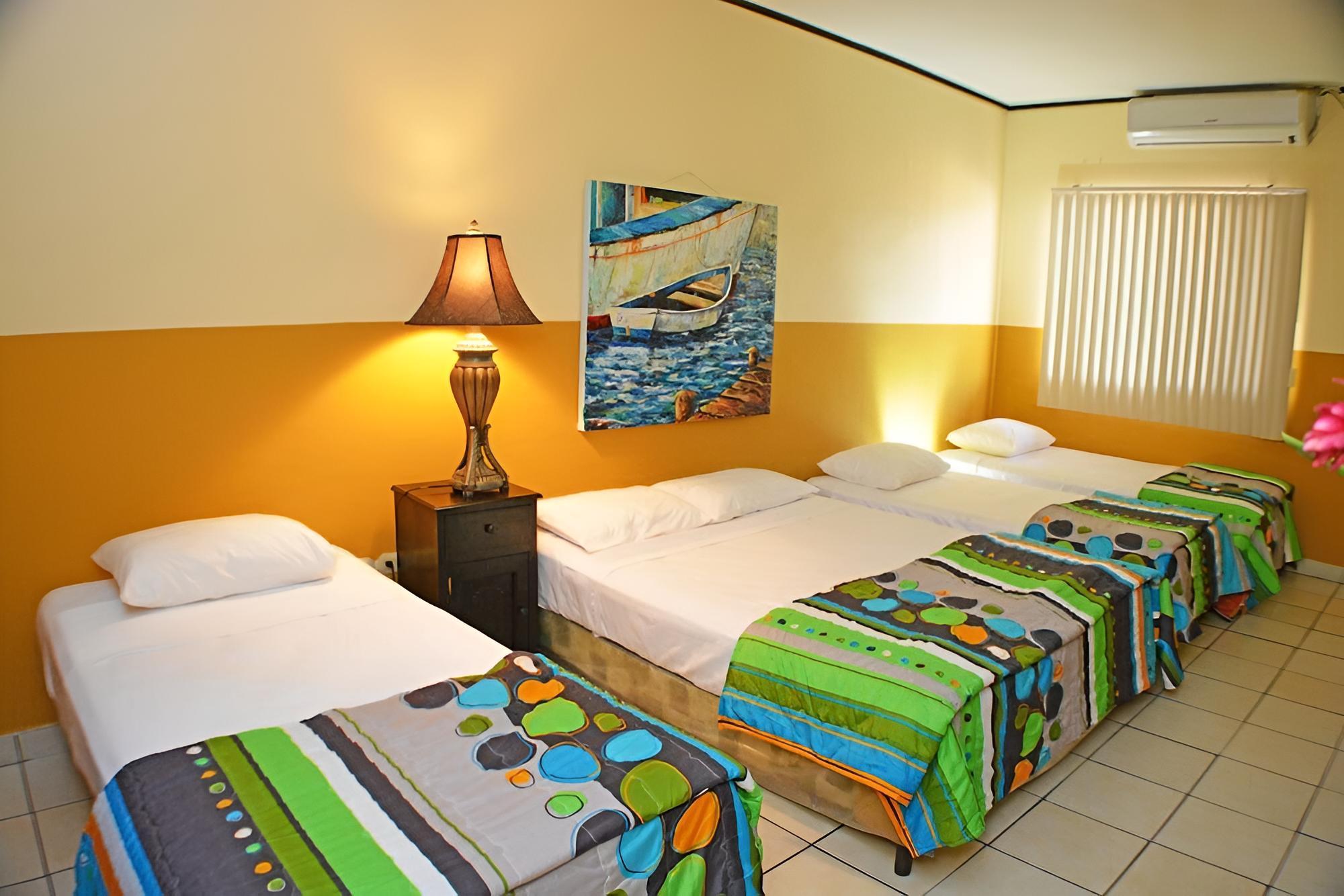 Comfort Quadruple Room, Multiple Beds, Non Smoking photo 1