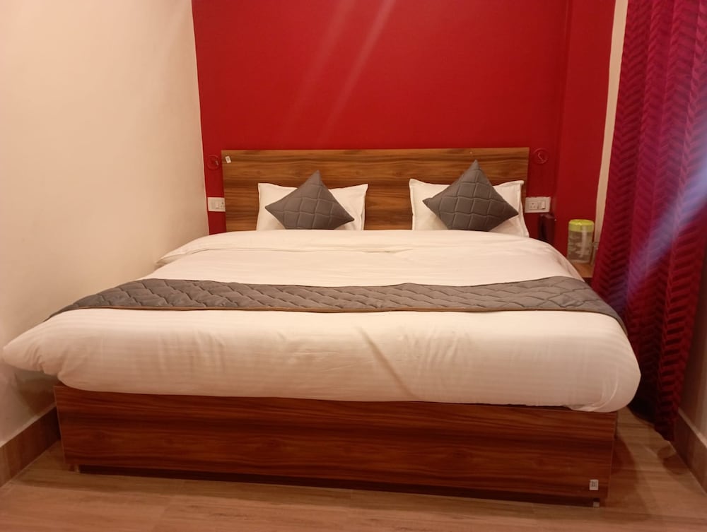 Deluxe Double Room - Photo 15