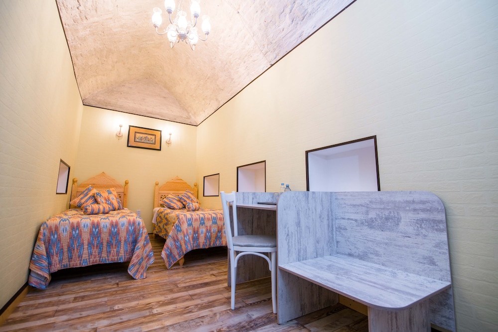 Design Double or Twin Room