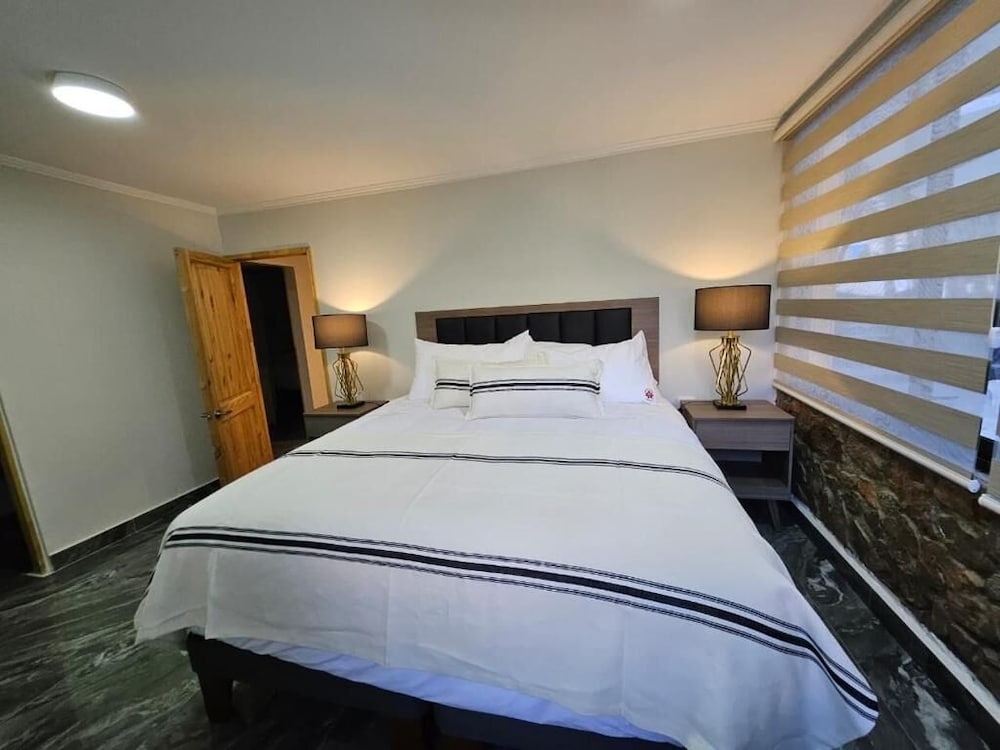 Villa, 3 Bedrooms, Balcony, Valley View photo 1