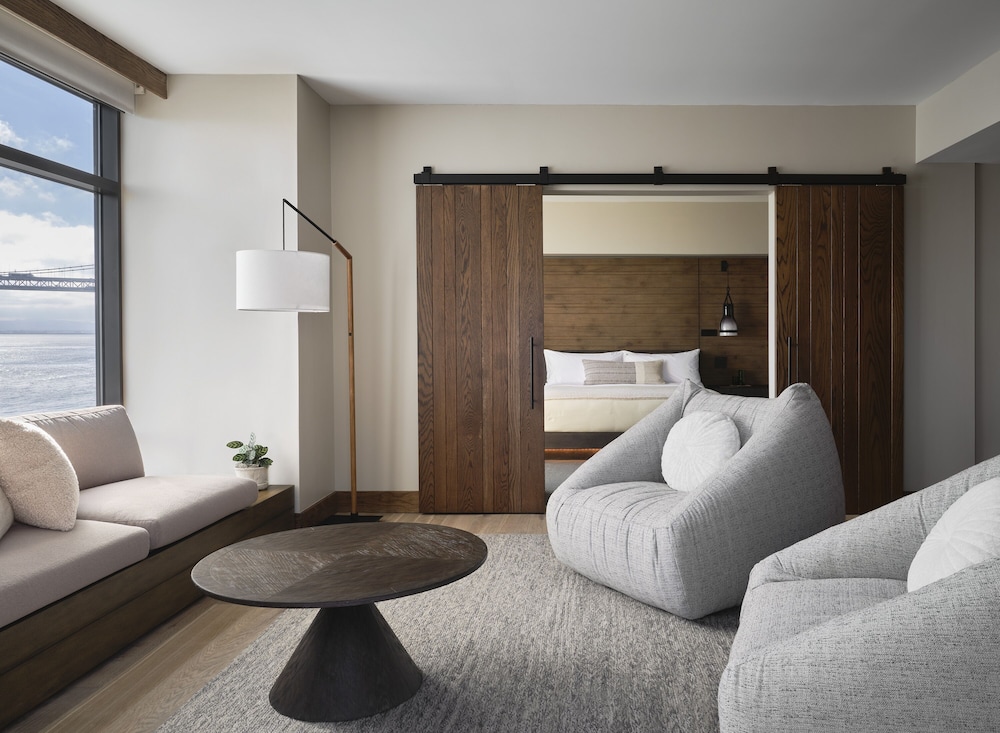 Ferry House Terrace Suite