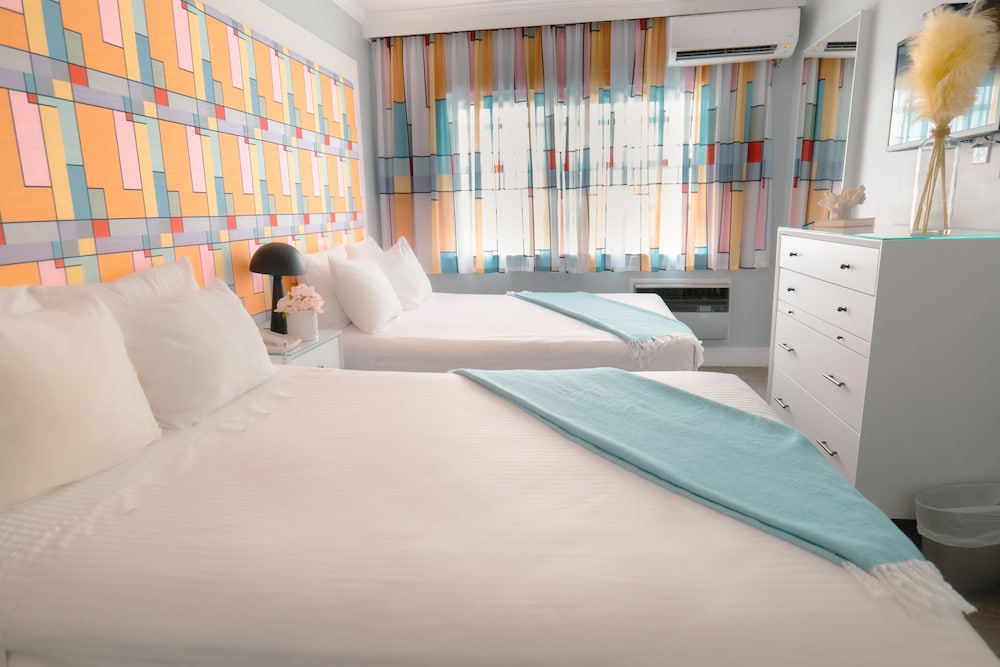 Standard Double Bed (Accessible) thumbnail 5