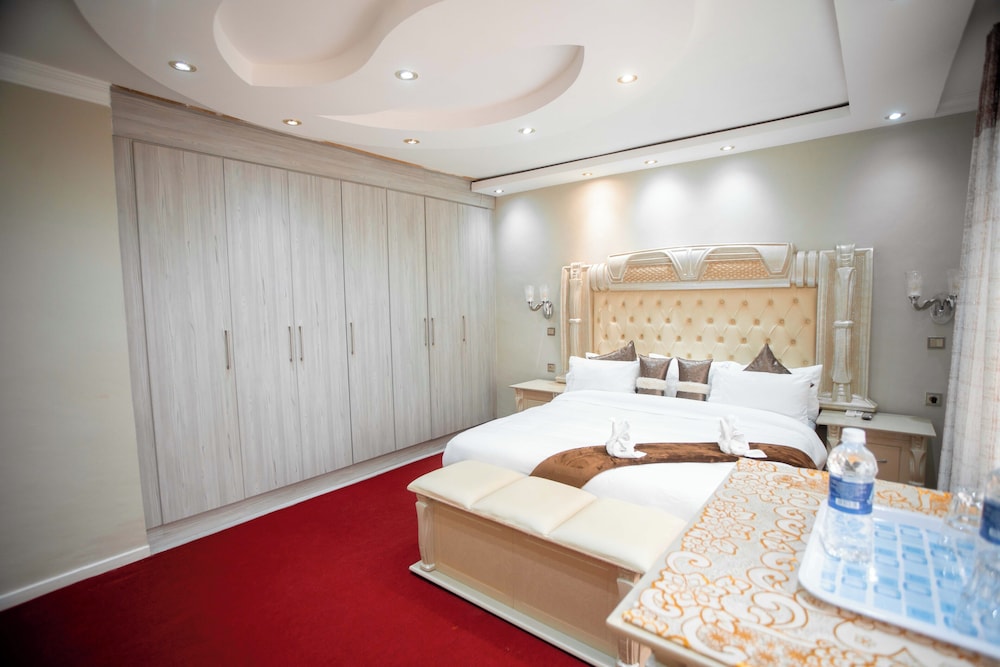 Luxury Double Room, Courtyard View