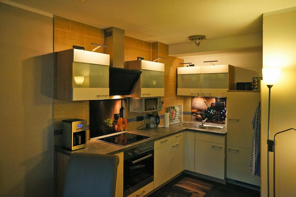 Apartment photo 2