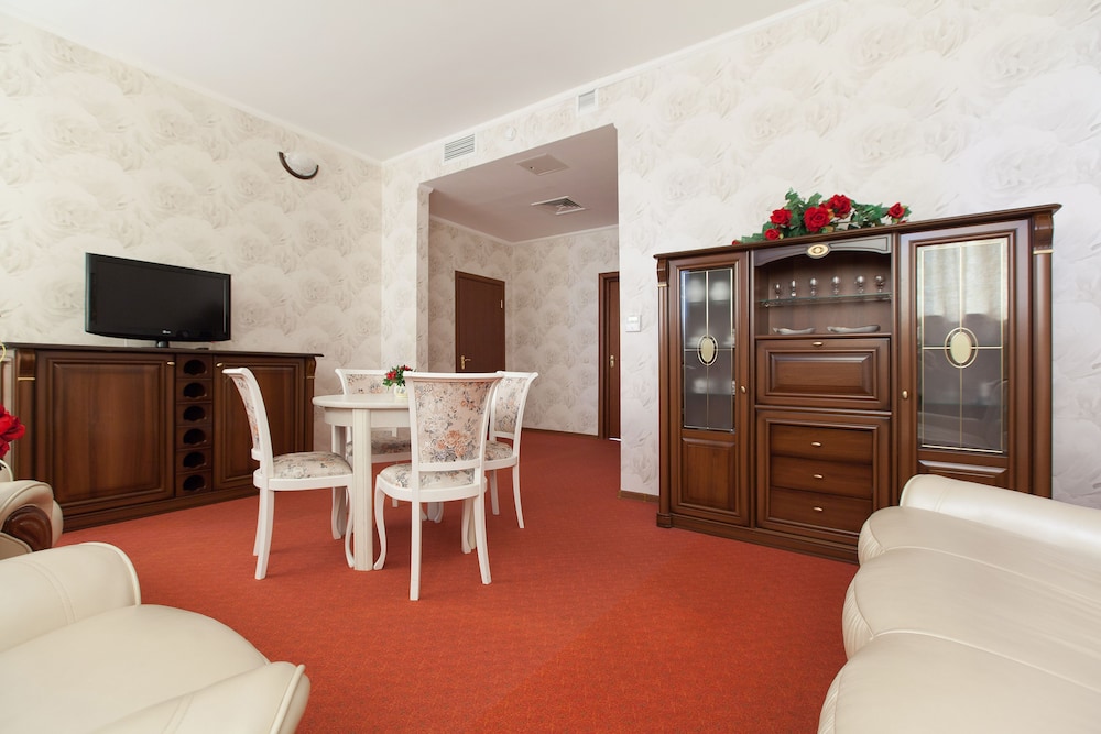 Suite photo 1
