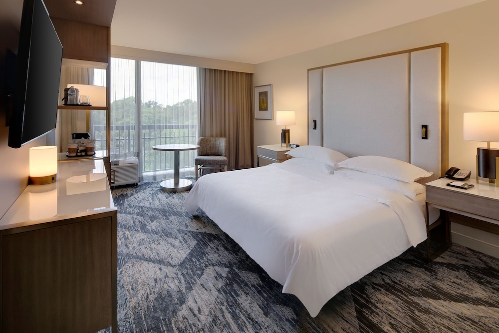 Club Room, 1 King Bed