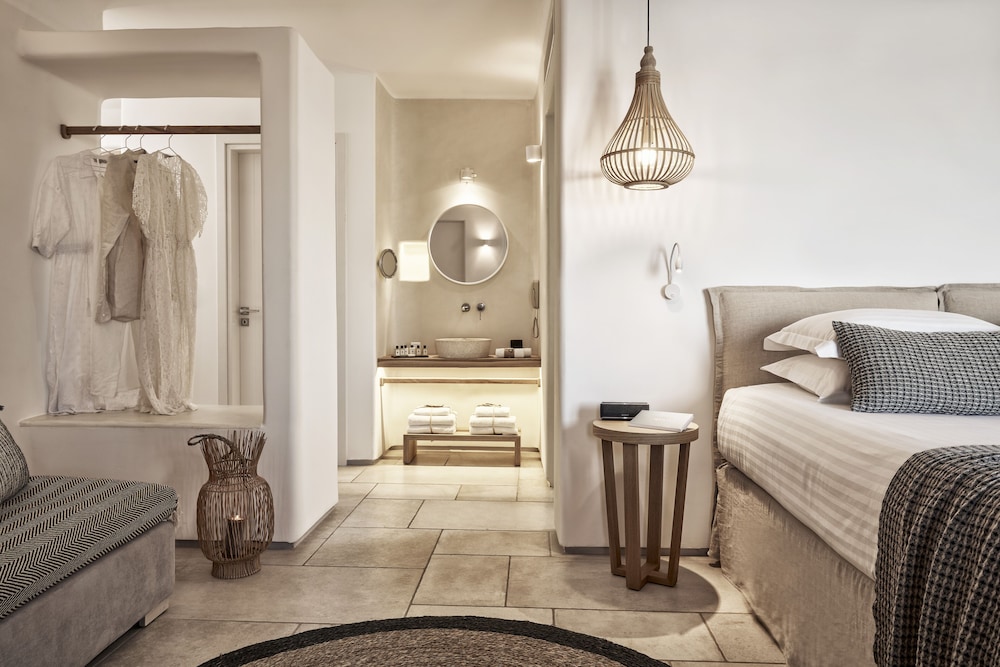 Superior Suite, Private Pool, Sea View (Ultimate Bliss Suite)