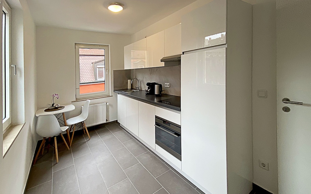 Deluxe Apartment with 2 Bedrooms - Photo 3