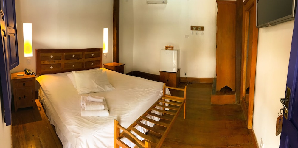 Premium Twin Room photo 3