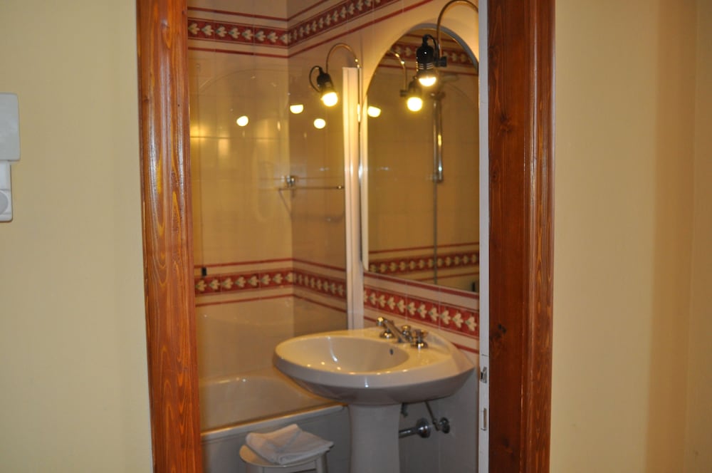 Superior Double Room - Photo 7