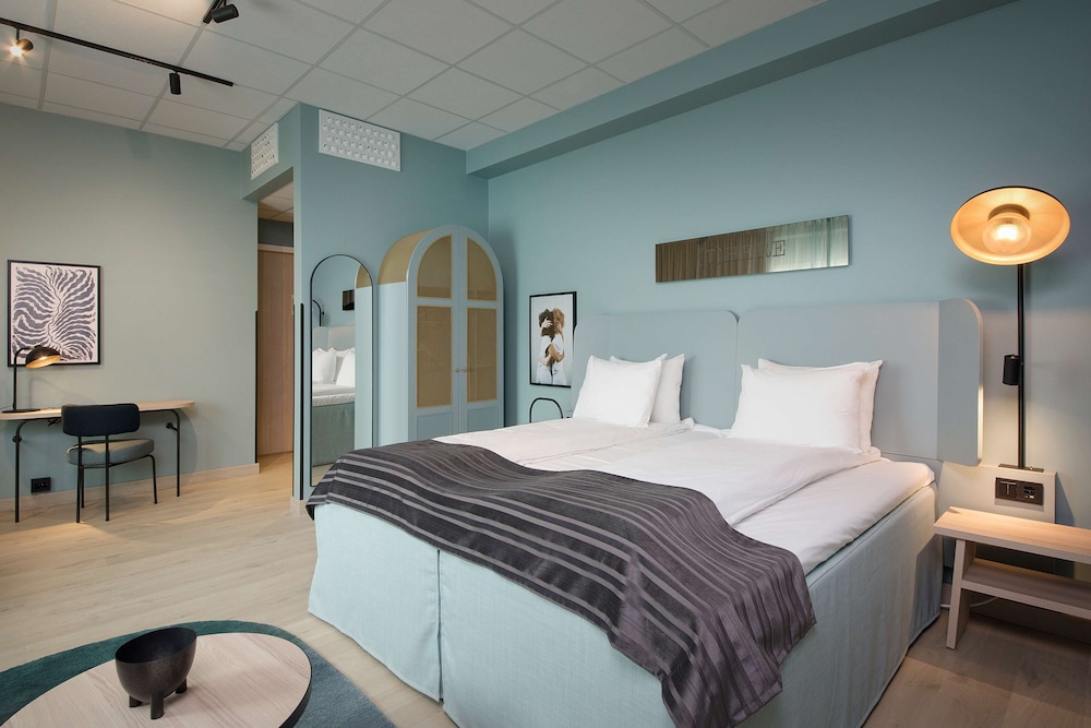 Superior Room (King) - Photo 1
