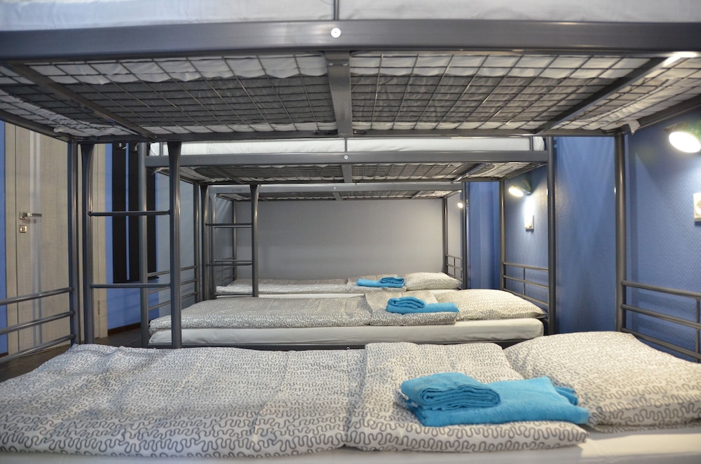 Shared Dormitory, Mixed Dorm (Bed in 8-Beds Mixed Dormitory) photo 1