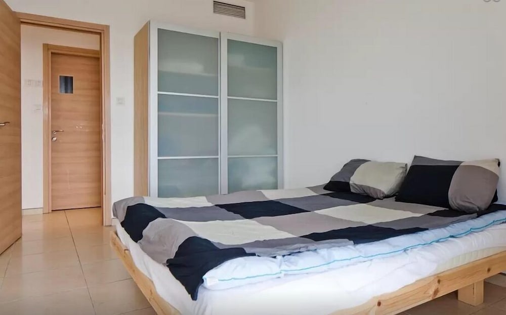 Superior Apartment, 2 Bedrooms, Sea View, Tower (Eilat 61) photo 1