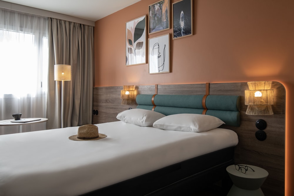 Room, 1 Double Bed - Photo 5