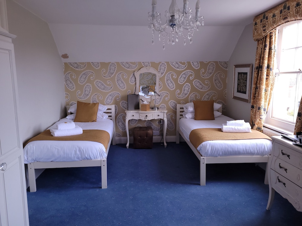 Family Suite, Ensuite photo 3